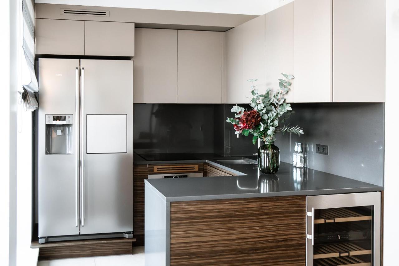 8Era Business Executive Rotermanni Apartments Tallinn Exterior photo