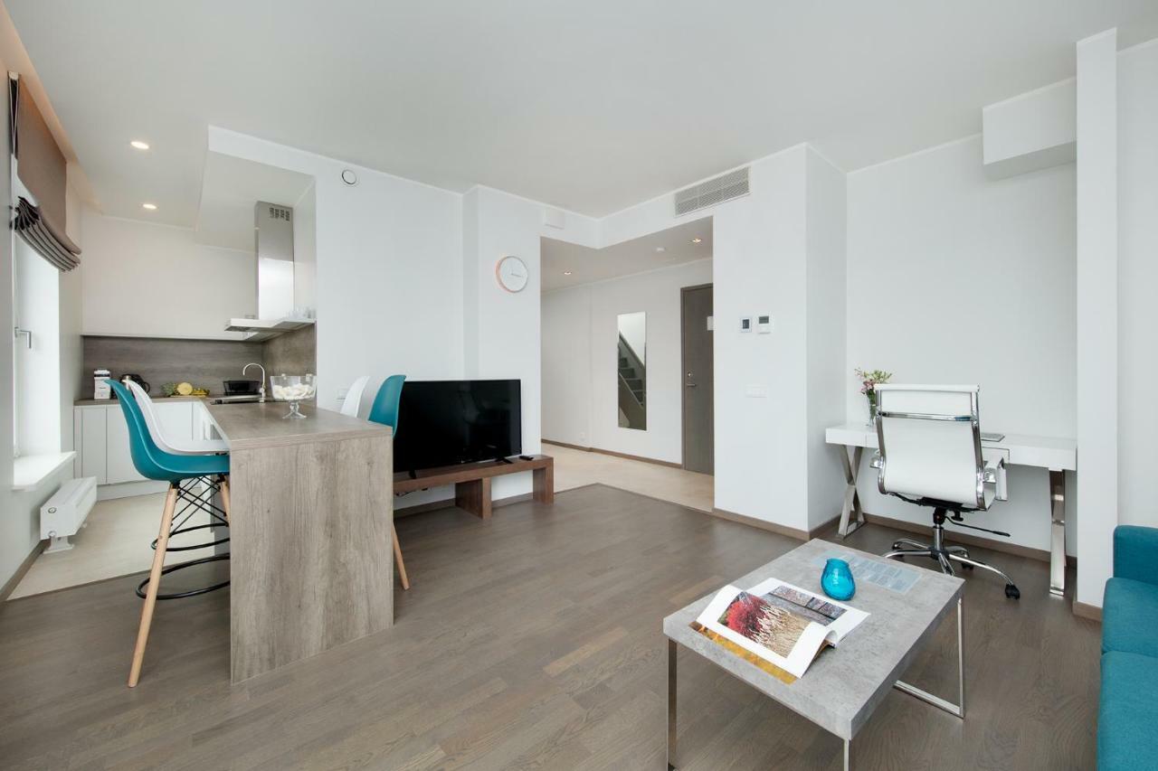 8Era Business Executive Rotermanni Apartments Tallinn Exterior photo