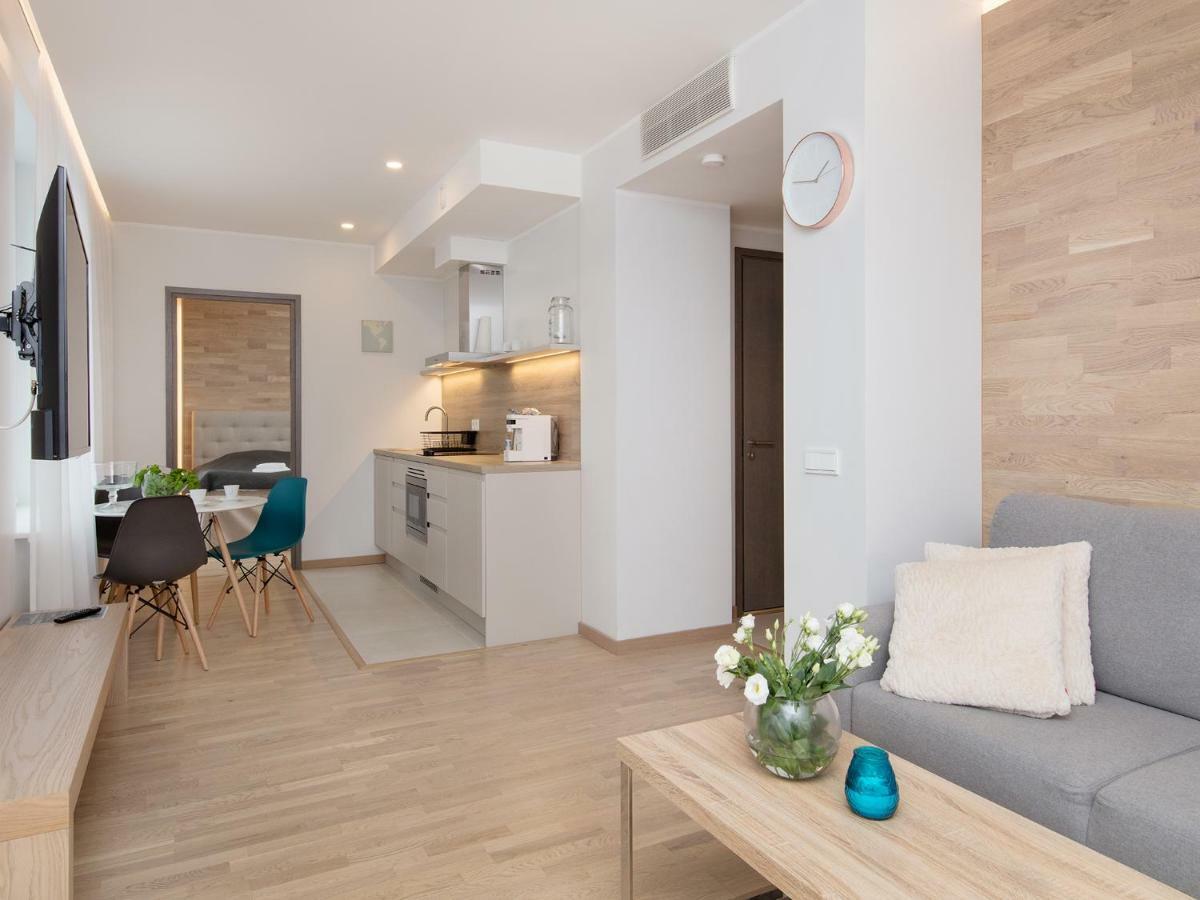 8Era Business Executive Rotermanni Apartments Tallinn Exterior photo