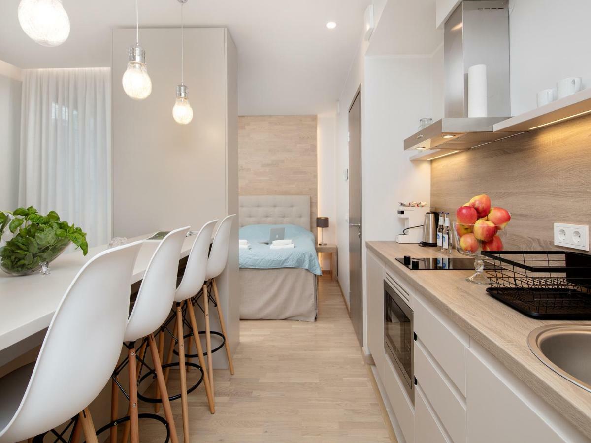 8Era Business Executive Rotermanni Apartments Tallinn Exterior photo