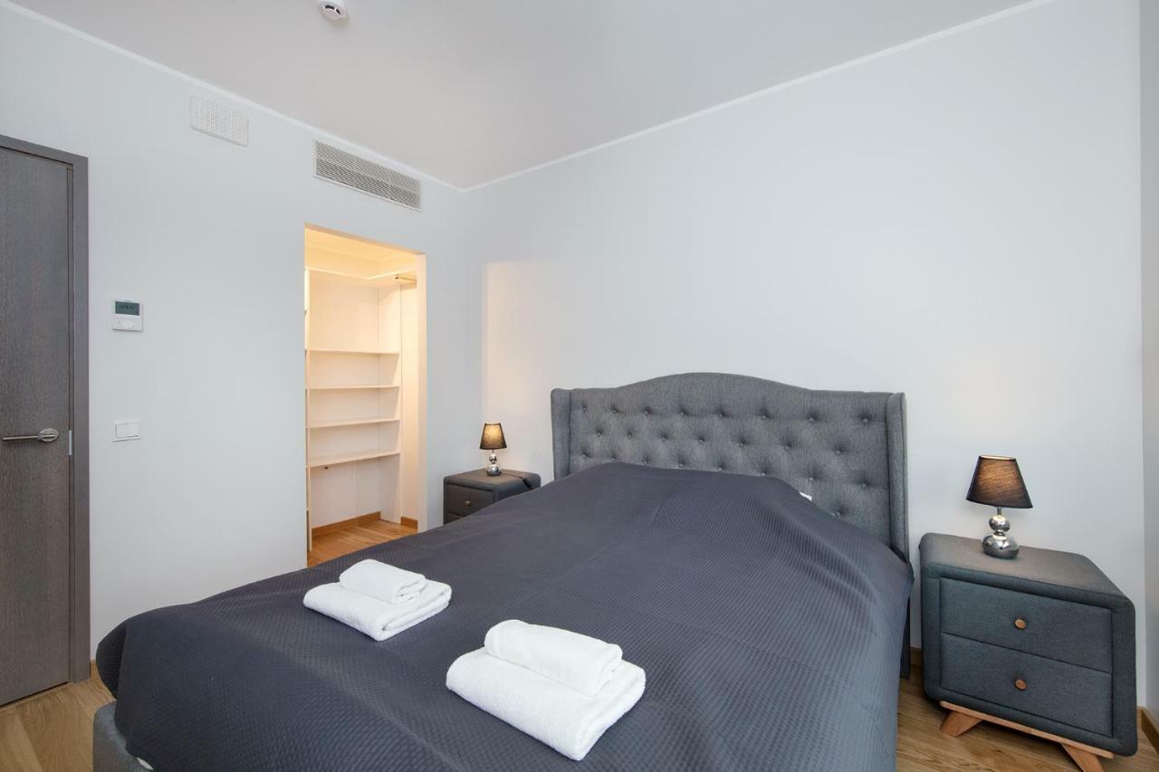 8Era Business Executive Rotermanni Apartments Tallinn Exterior photo