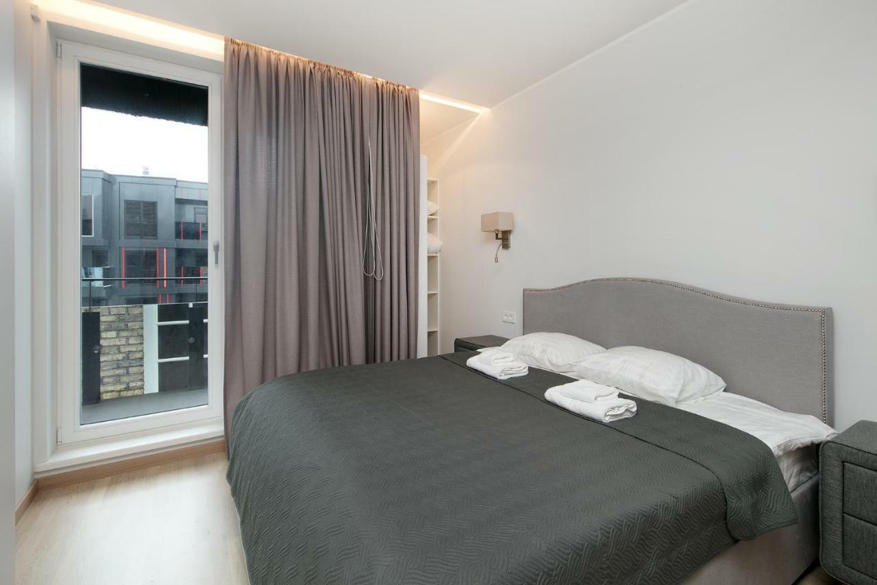 8Era Business Executive Rotermanni Apartments Tallinn Exterior photo